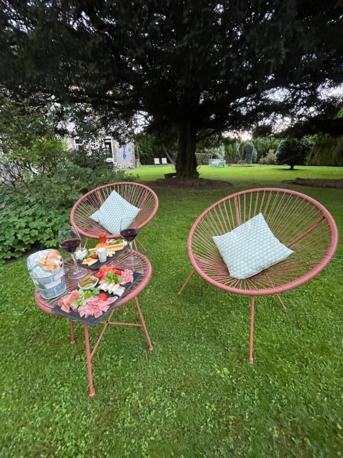 Les Hirondelles De La Villa Des Roses Pontmain Kültér fotó